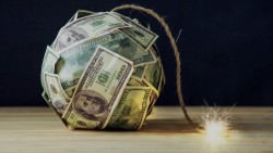 Fed: Kiềm chế lạm phát là ưu tiên hàng đầu, lo ngại suy thoái kinh tế đã bị 'thổi phồng' quá mức