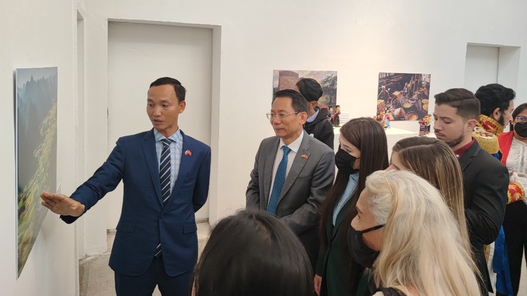 Đưa văn hóa, du lịch, đất nước, con người Việt Nam đến gần hơn với người dân Venezuela