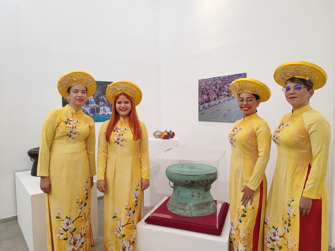 Quảng bá văn hóa, du lịch, đất nước, con người Việt Nam tại Venezuela