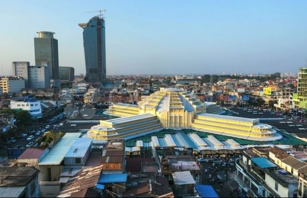 Trong 7 năm, Campuchia vay của các đối tác phát triển 13,08 tỷ USD