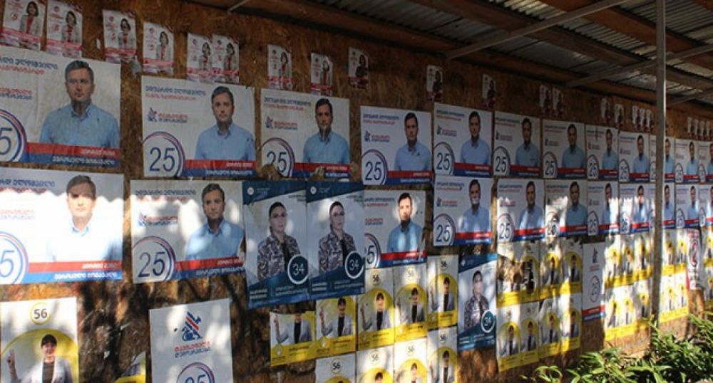 Hình ảnh tuyên truyền trước bầu cử Quốc hội ở Gruzia. Nguồn: kavkaz-uzel.eu Gruzia bắt đầu tổng tuyển cử