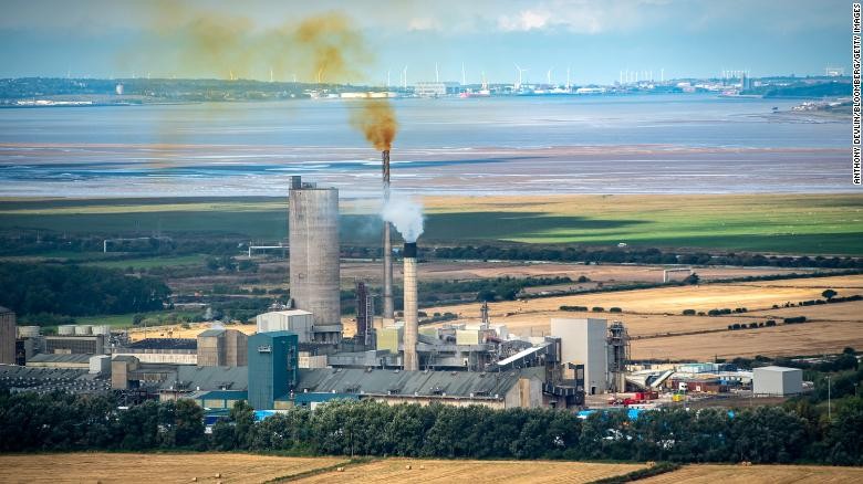 Châu Âu, Trung Quốc chìm trong khủng hoảng năng lượng, kinh tế thế giới