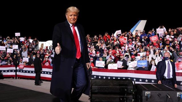 Bầu cử Mỹ 2020: Doanh nhân Anh đặt cược kỷ lục chưa từng có cho ông Trump thắng cử