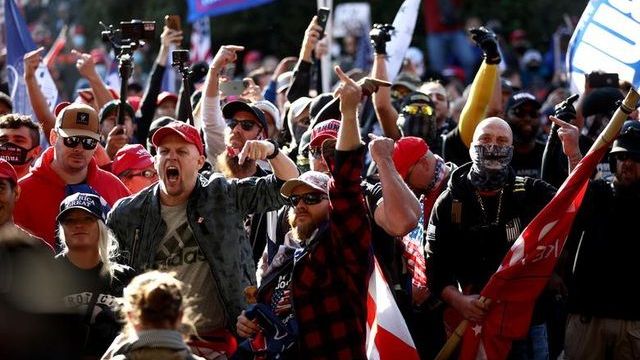 Bầu cử Mỹ 2020: 'Biển người' ủng hộ ông Trump tham gia cuộc tuần hành lớn nhất lịch sử tại thủ đô Washington