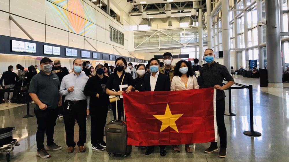 Lãnh sự quán Việt Nam tại New York khuyến cáo công dân Việt Nam tại Hoa Kỳ có nguyện vọng về nước