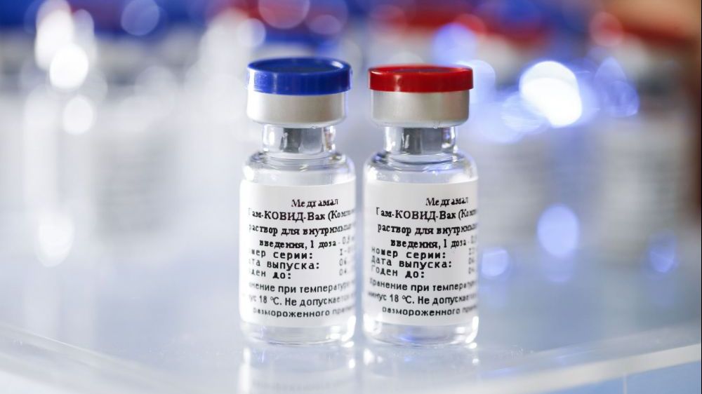 Nga: Vaccine Covid-19 Sputnik-V được phép tiêm cho người trên 60 tuổi