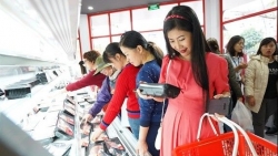 Giá heo hơi hôm nay 1/1: Miền bắc neo ở mức cao, miền Nam đồng loạt tăng giá