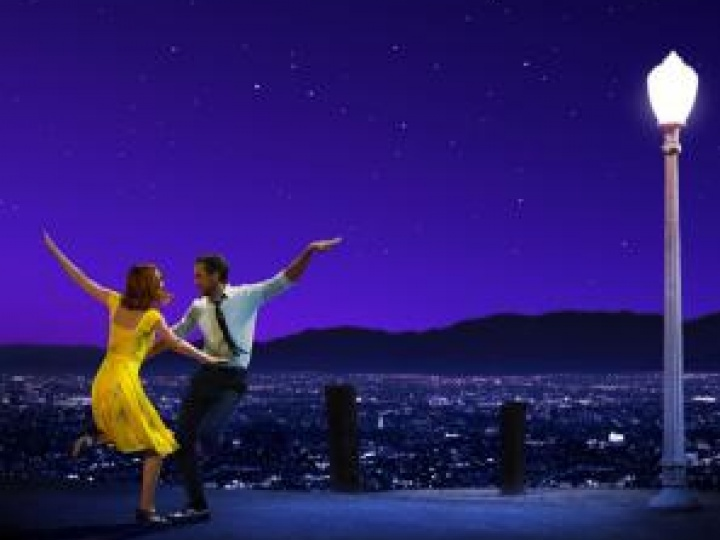 Giải Quả cầu Vàng đưa “La La Land” vào lịch sử