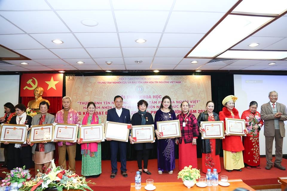 Đạo Mẫu sau vinh danh, hai năm nhìn lại từ phương diện nhận thức xã hội dao mau sau vinh danh hai nam nhin lai tu phuong dien nhan thuc xa hoi