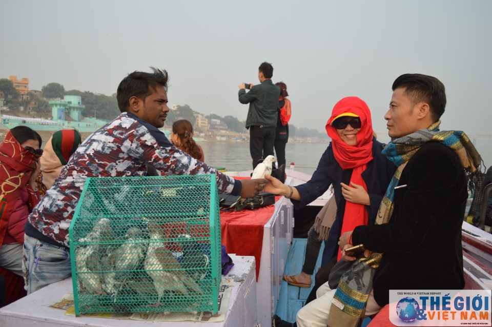 Tham quan Varanasi - Vùng đất thánh linh thiêng bên sông Hằng tham quan varanasi vung dat thanh linh thieng ben song hang