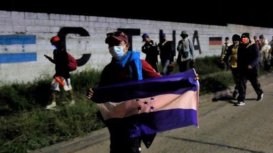 Đoàn người di cư từ Honduras tới Mỹ