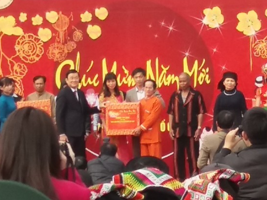 Chủ tịch nước chúc Tết đồng bào các dân tộc