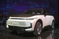 Foxconn 'đổ bộ' Indonesia, đầu tư 8 tỷ USD vào lĩnh vực xe điện