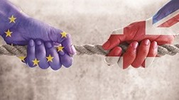 Trả thuế hải quan cao kỷ lục, doanh nghiệp Anh 'lao đao' hậu Brexit