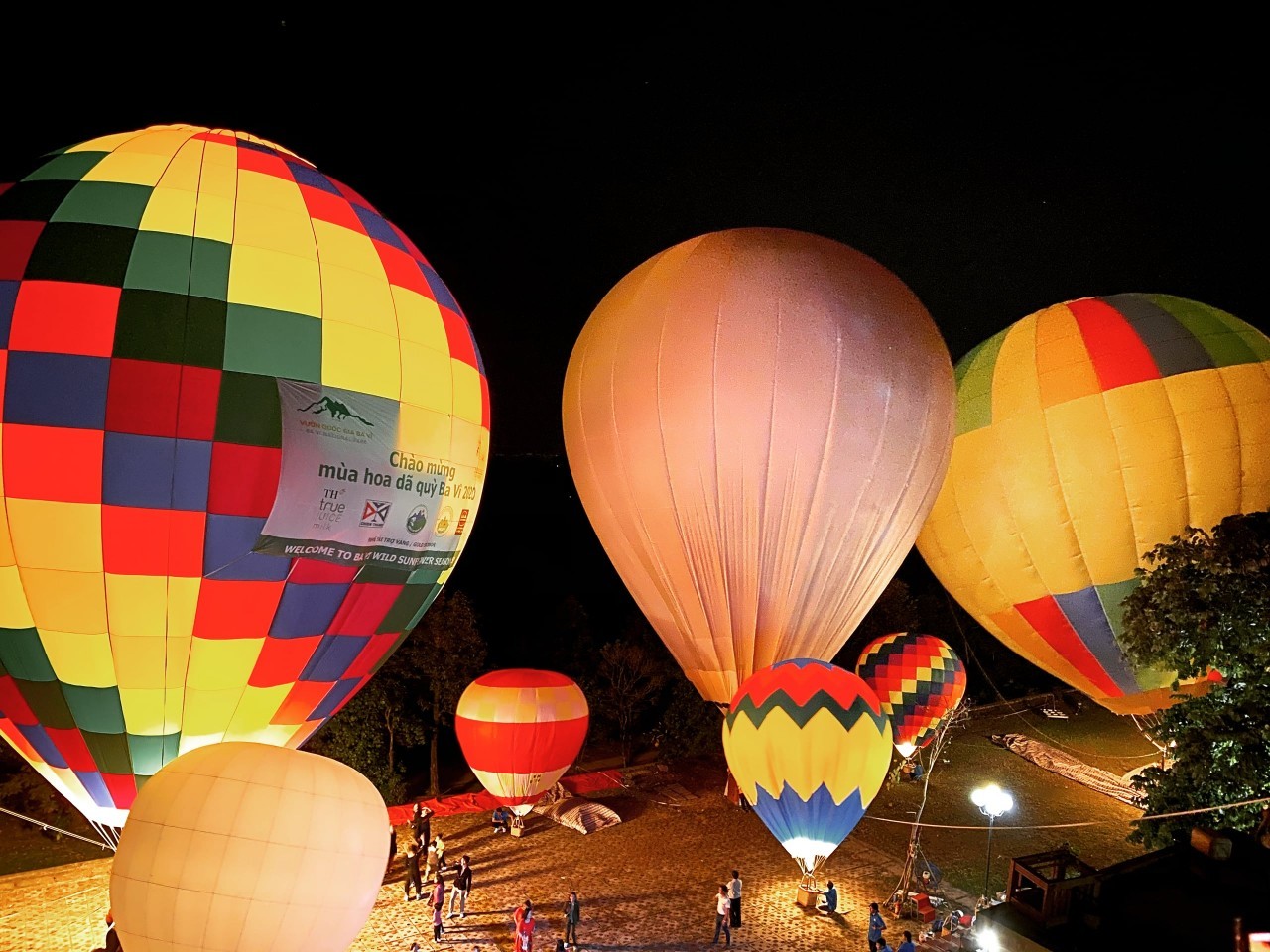 Hà Nội chào năm du lịch 2022: Bay cùng khinh khí cầu