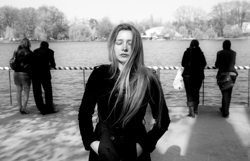 Bạn là ai khi bạn đơn độc?