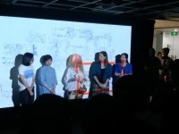 dai su quan israel trao tang 100 xe lan cho tre khuyet tat viet nam