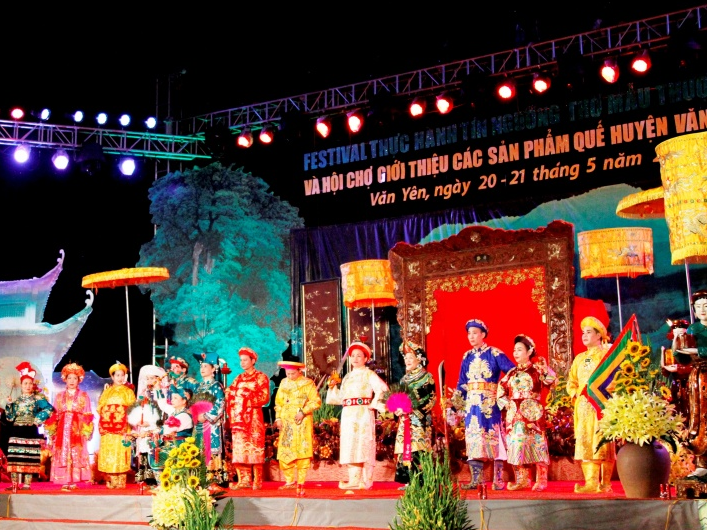 Ấn tượng Festival Thực hành tín ngưỡng thờ Mẫu Thượng Ngàn