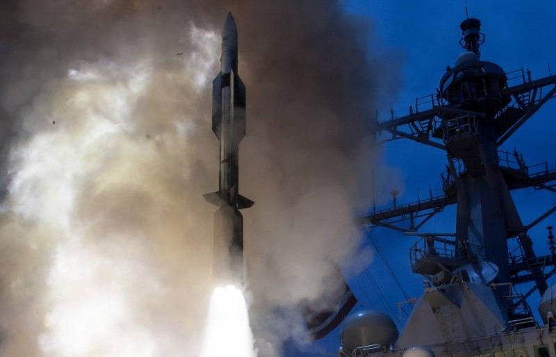 Mỹ sẽ nâng cấp tên lửa 'sát thủ đánh chặn' SM-6