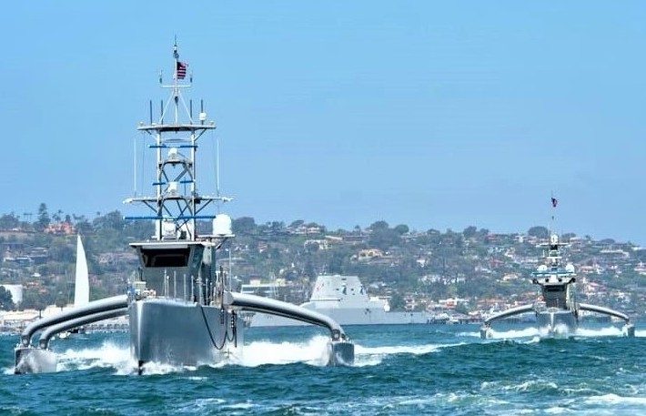 Mỹ chi mạnh tay 300 tỷ USD để đóng tàu không người lái