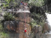 nganh du lich manh tay voi hoat dong kinh doanh lu hanh