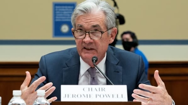 Fed: Chậm tiêm vaccine ngừa Covid-19 sẽ đe dọa triển vọng kinh tế Mỹ