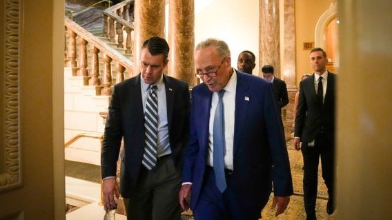 Kế hoạch đầu tư cơ sở hạ tầng của Mỹ còn nhiều tranh cãi