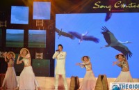 thi sinh tieng hat asean3 nam 2019 cung check in vinh ha long