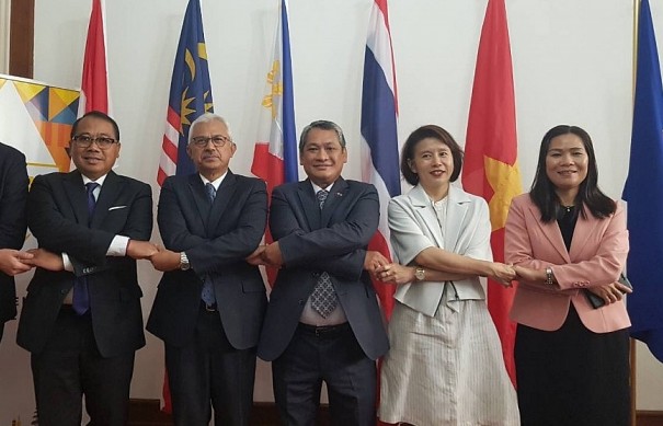 Lễ Thượng cờ kỷ niệm 52 năm ngày thành lập ASEAN tại Hà Lan