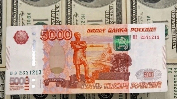 Giảm giá vé máy bay, dịch vụ, mặt hàng thực phẩm rau quả khiến lạm phát tại Nga hạ nhiệt