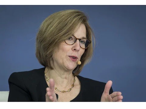 Giám đốc phụ trách bảo mật toàn cầu bà luật sư Jane Horvath. (Nguồn: BS)