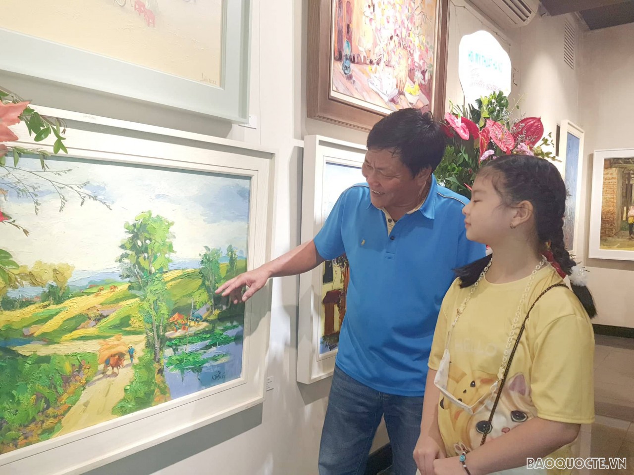 Những 'họa sỹ đồng quê' tuôn trào Sắc màu quê hương