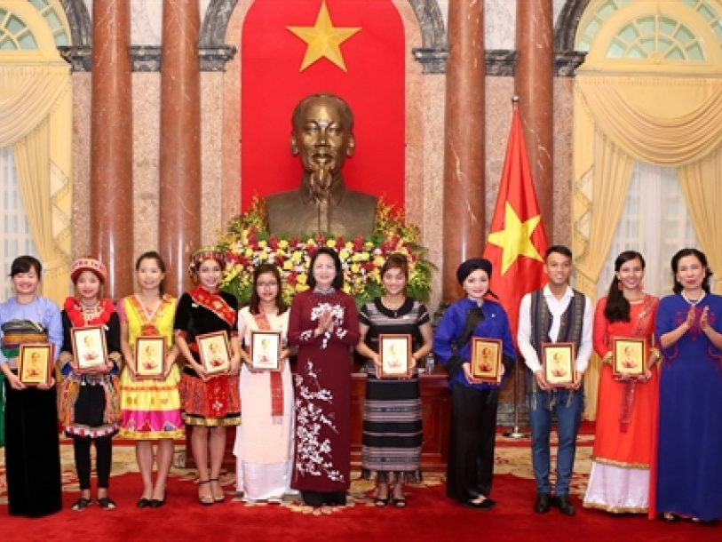 Vinh danh 40 HS, SV, VĐV tiêu biểu dân tộc thiểu số 2016