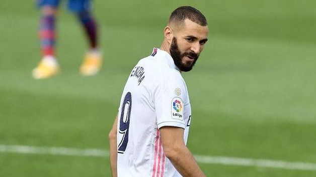 Benzema: 'Tôi sẽ bỏ khát vọng ghi bàn vì Ronaldo'