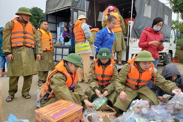 nguoi dung dau nganh du tru quoc gia noi gi ve cong tac cuu tro vung lu