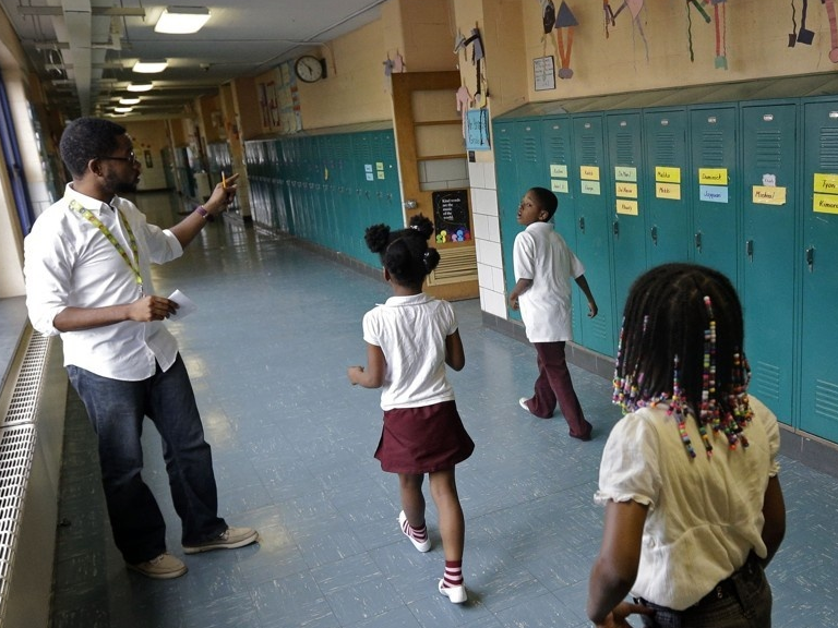 Nỗi niềm giáo viên da màu ở Mỹ