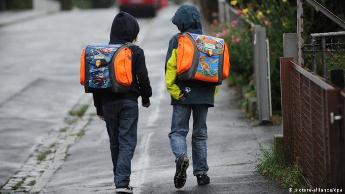 Người dân Đức: Chỉ ủng hộ tăng đầu tư nhưng trong khuôn khổ Người dân Đức: Chỉ ủng hộ tăng đầu tư nhưng trong khuôn khổ