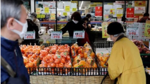 Dịch Covid-19: Chuyên gia Mỹ khuyến cáo dùng khẩu trang y tế hạn chế sự lây lan của biến thể Omicron