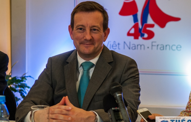 Việt Nam - Pháp: Cùng mỉm cười và hướng về tương lai