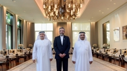 UAE đẩy mạnh quan hệ với Israel và Iran