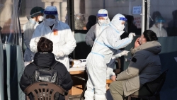 Covid-19: Hàn Quốc điều chỉnh quy định cách ly, Thái Lan hỗ trợ tình nguyện viên chống dịch