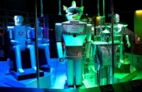 go bom nhan khau hoc bang robot