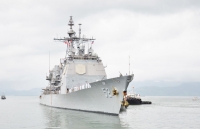 viet nam chuyen giao 450 nghin bo quan ao bao ho dupont cho my