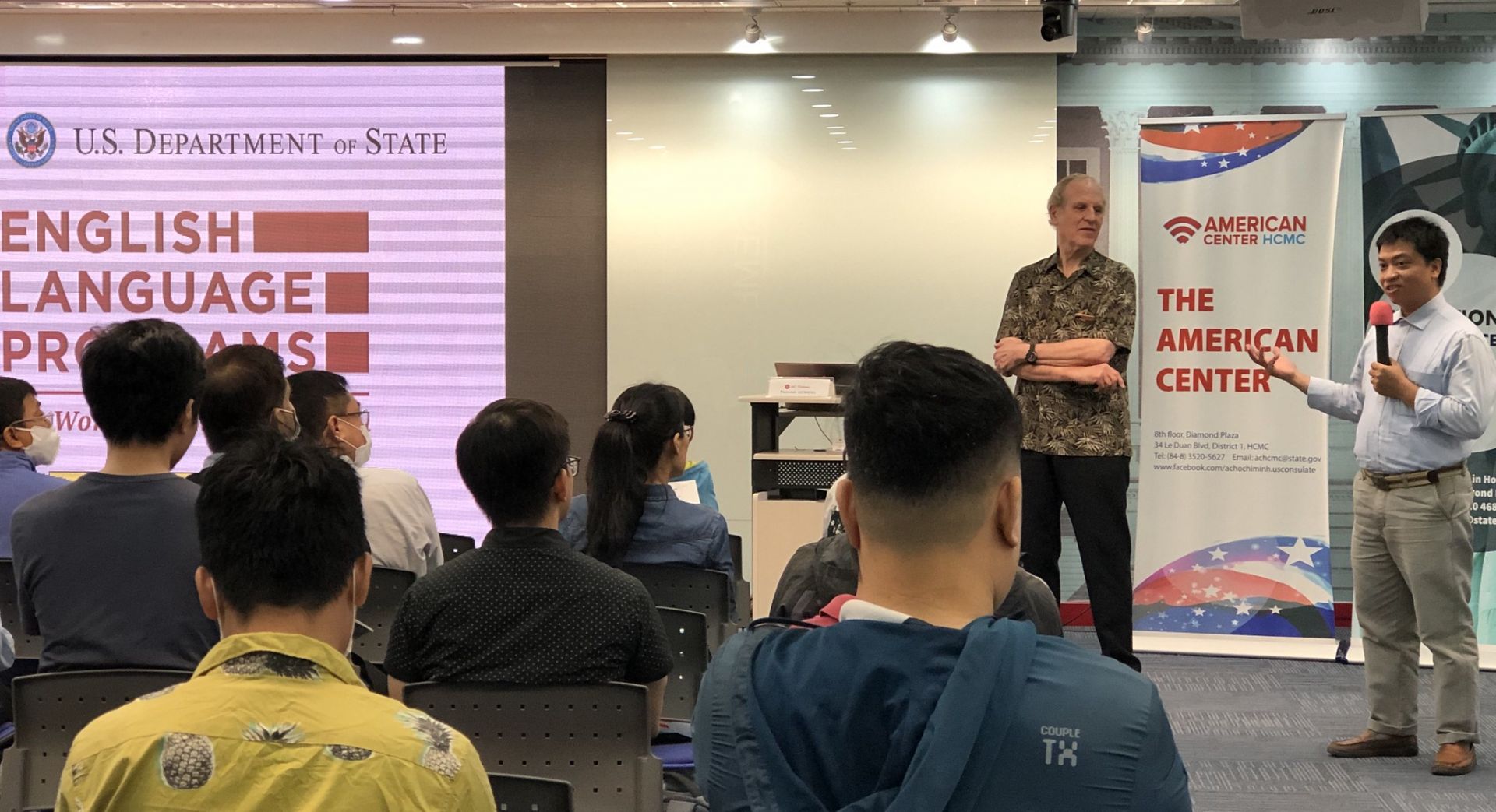 Đối phó Covid-19, Mỹ tạm dừng phỏng vấn cấp visa tại Việt Nam