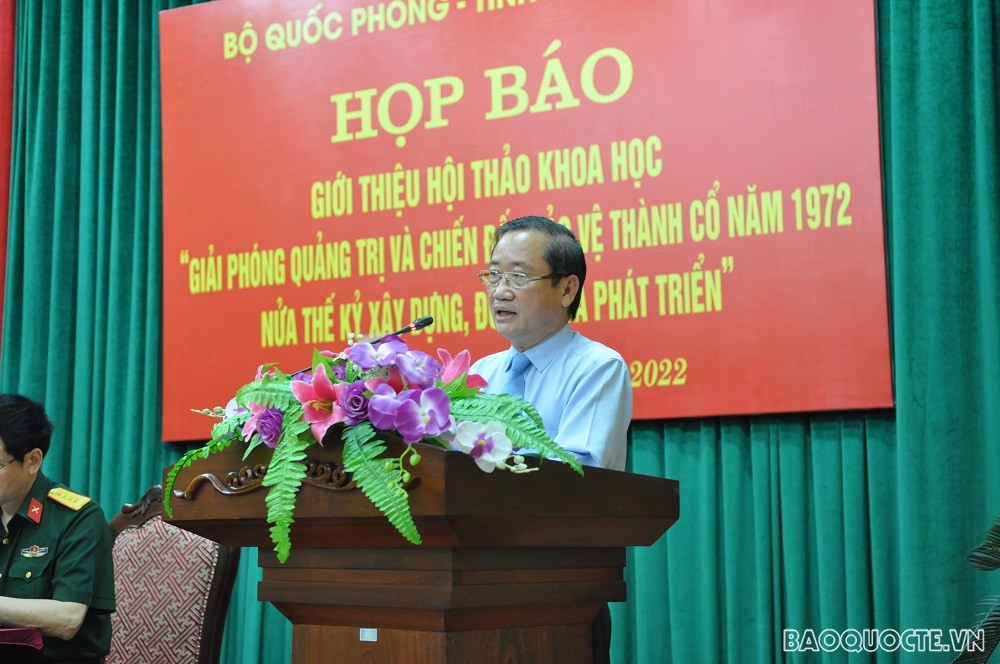 (04.19) Ông Hồ Đại Nam, Ủy viên ban Thường vụ Tỉnh ủy, Trưởng Ban Tuyên giáo Tỉnh ủy Quảng Trị chia sẻ về tầm quan trọng của Hội thảo khoa học nói riêng và chiến dịch Thành Cổ Quảng Trị nói chung. (Ảnh: Minh Quân) (04.19) Ông Hồ Đại Nam, Ủy viên ban Thường vụ Tỉnh ủy, Trưởng Ban Tuyên giáo Tỉnh ủy Quảng Trị chia sẻ về tầm quan trọng của Hội thảo khoa học nói riêng và chiến dịch Thành Cổ Quảng Trị nói chung. (Ảnh: Minh Quân)