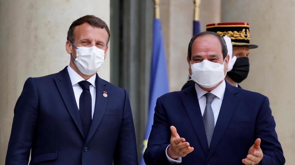 (05.25) Thảo luận với Tổng thống Pháp Emmanuel Macron và Quốc vương Jordan Abdullah II ngày 17/5, Tổng thống Ai Cập Abdel Fatah el-Sisi cam kết sẽ hỗ trợ 500 triệu USD để tái thiết dải Gaza. (Nguồn: AP) (05.25) Thảo luận với Tổng thống Pháp Emmanuel Macron và Quốc vương Jordan Abdullah II ngày 17/5, Tổng thống Ai Cập Abdel Fatah el-Sisi cam kết sẽ hỗ trợ 500 triệu USD để tái thiết dải Gaza. (Nguồn: AP)