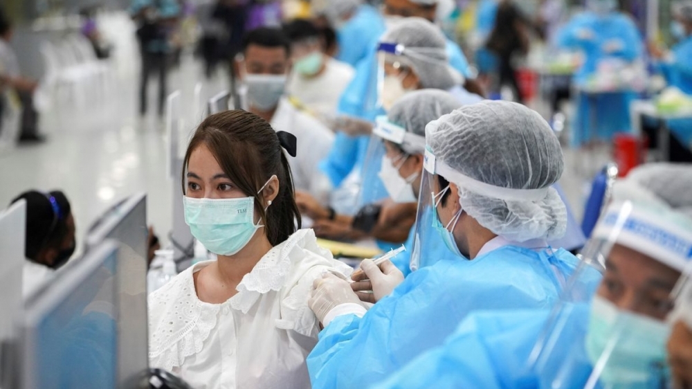 Người dân Thái Lan mong sớm được tiêm vaccine Covid-19