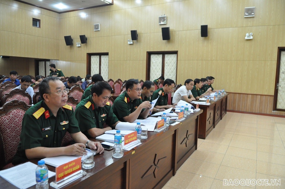 (05.16) Các đại biểu, khách mới tham dự buổi họp báo. (Ảnh: Minh Quân) (05.16) Các đại biểu, khách mới tham dự buổi họp báo. (Ảnh: Minh Quân)