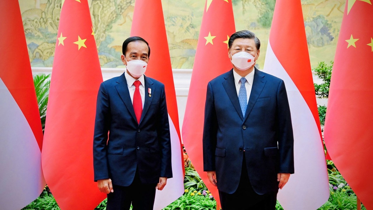 Tổng thống Indonesia thăm Trung Quốc: Thân thiết trong thận trọng