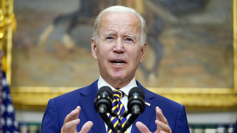 Mỹ 'mạnh tay' xóa nợ sinh viên